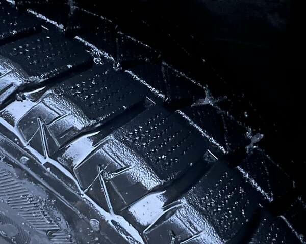 Синий Лексус РХ, объемом двигателя 3.46 л и пробегом 167 тыс. км за 39000 $, фото 4 на Automoto.ua