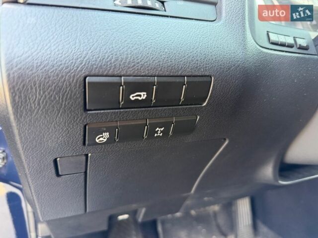 Синій Лексус РХ, об'ємом двигуна 2 л та пробігом 178 тис. км за 25900 $, фото 36 на Automoto.ua