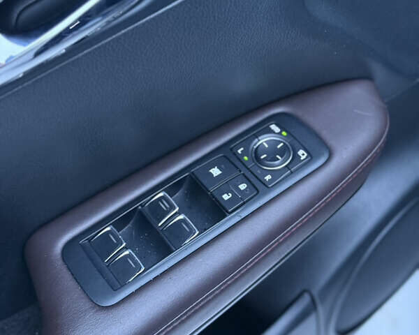 Синій Лексус РХ, об'ємом двигуна 2 л та пробігом 177 тис. км за 26200 $, фото 35 на Automoto.ua