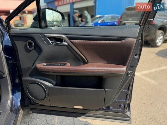 Синій Лексус РХ, об'ємом двигуна 2 л та пробігом 178 тис. км за 25900 $, фото 22 на Automoto.ua