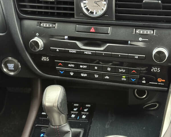 Синий Лексус РХ, объемом двигателя 2 л и пробегом 173 тыс. км за 25499 $, фото 31 на Automoto.ua