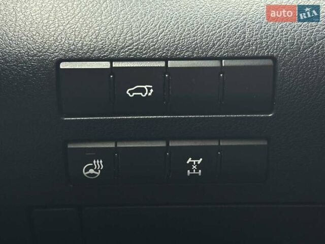 Синій Лексус РХ, об'ємом двигуна 2 л та пробігом 173 тис. км за 27999 $, фото 12 на Automoto.ua