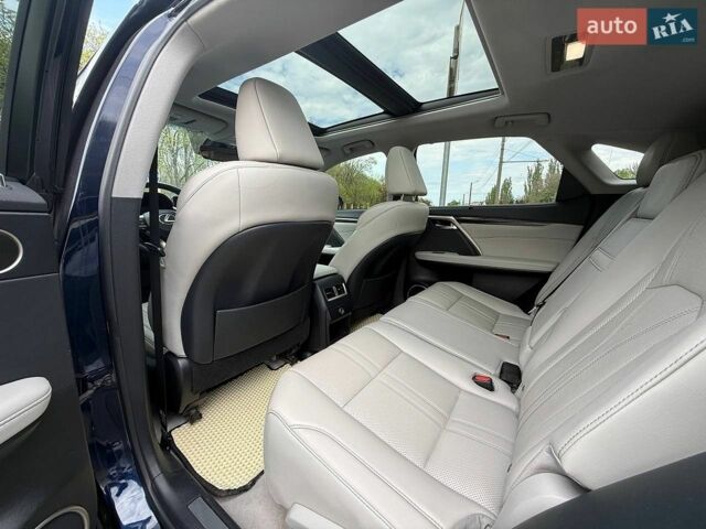 Синий Лексус РХ, объемом двигателя 3.46 л и пробегом 152 тыс. км за 36000 $, фото 27 на Automoto.ua