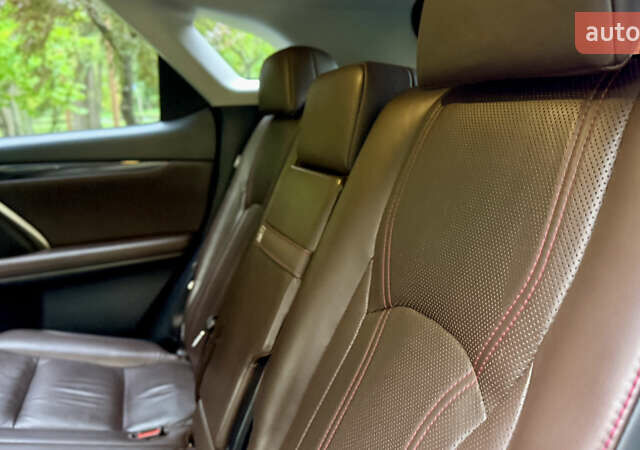 Синий Лексус РХ, объемом двигателя 2 л и пробегом 173 тыс. км за 26499 $, фото 21 на Automoto.ua