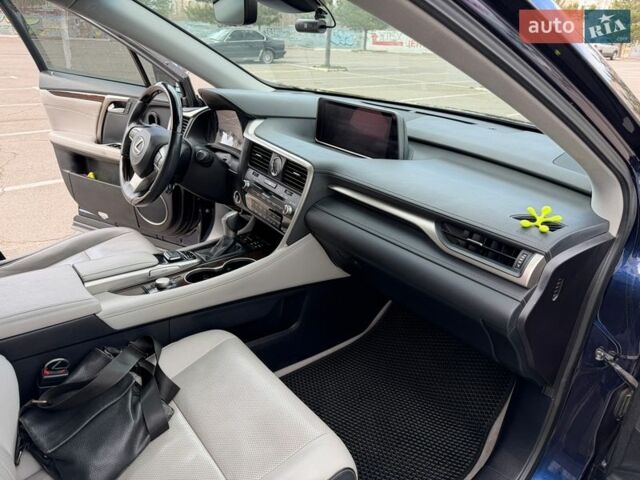 Синій Лексус РХ, об'ємом двигуна 3.46 л та пробігом 90 тис. км за 34000 $, фото 18 на Automoto.ua