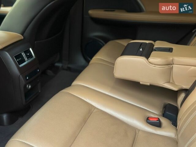 Синій Лексус РХ, об'ємом двигуна 2 л та пробігом 148 тис. км за 31500 $, фото 18 на Automoto.ua
