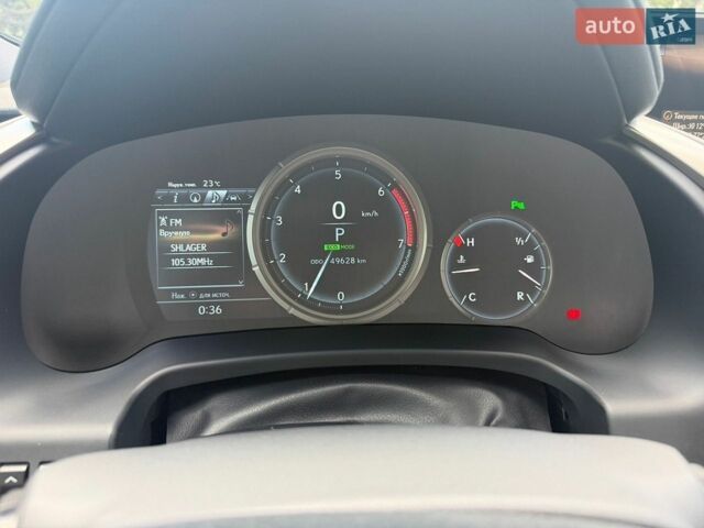 Синій Лексус РХ, об'ємом двигуна 2 л та пробігом 49 тис. км за 33999 $, фото 32 на Automoto.ua