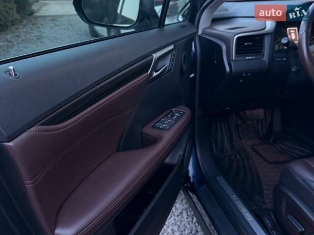 Синий Лексус РХ, объемом двигателя 3.46 л и пробегом 174 тыс. км за 32800 $, фото 18 на Automoto.ua