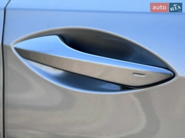 Синий Лексус РХ, объемом двигателя 3.46 л и пробегом 145 тыс. км за 34500 $, фото 12 на Automoto.ua