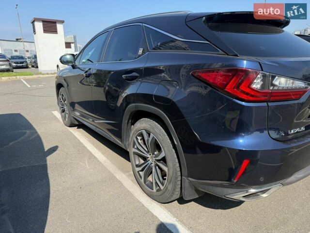 Синий Лексус РХ, объемом двигателя 2 л и пробегом 170 тыс. км за 27500 $, фото 6 на Automoto.ua