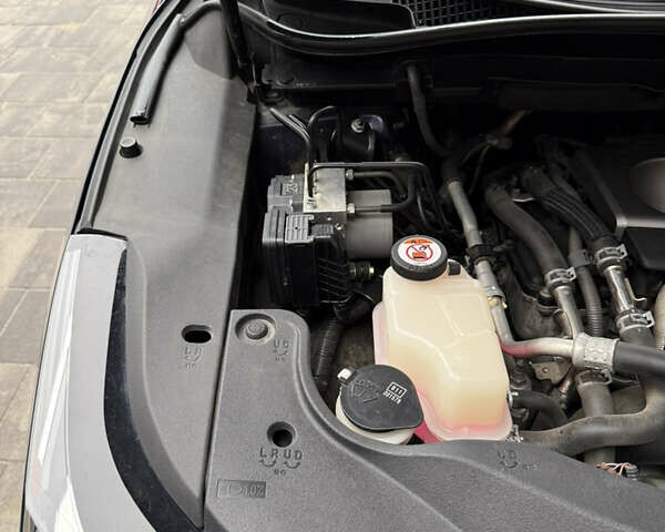 Синій Лексус РХ, об'ємом двигуна 2 л та пробігом 49 тис. км за 36900 $, фото 23 на Automoto.ua