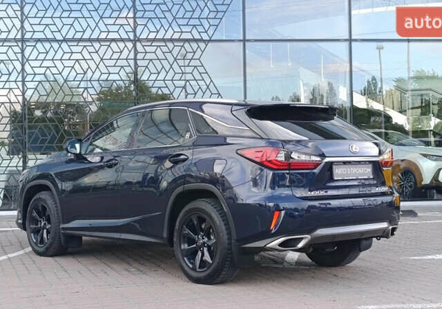 Синій Лексус РХ, об'ємом двигуна 2 л та пробігом 206 тис. км за 30300 $, фото 2 на Automoto.ua