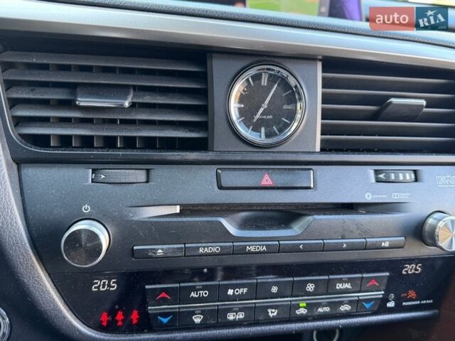 Синий Лексус РХ, объемом двигателя 3.46 л и пробегом 145 тыс. км за 34500 $, фото 33 на Automoto.ua