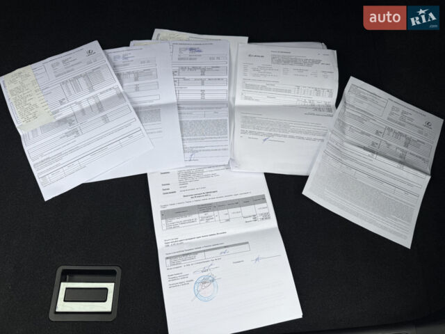 Синій Лексус РХ, об'ємом двигуна 2 л та пробігом 49 тис. км за 35999 $, фото 34 на Automoto.ua