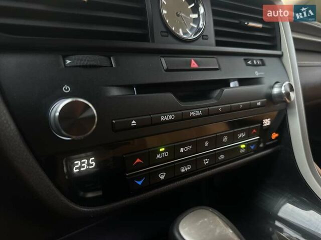 Синій Лексус РХ, об'ємом двигуна 2 л та пробігом 139 тис. км за 31500 $, фото 12 на Automoto.ua