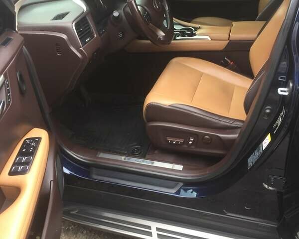 Синий Лексус РХ, объемом двигателя 2 л и пробегом 83 тыс. км за 33800 $, фото 1 на Automoto.ua