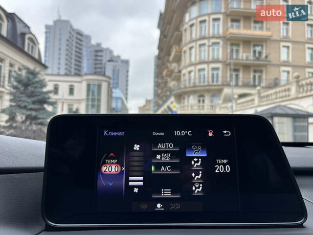 Синий Лексус РХ, объемом двигателя 2 л и пробегом 72 тыс. км за 33400 $, фото 38 на Automoto.ua