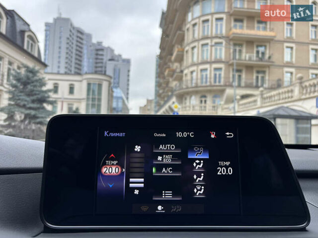 Синий Лексус РХ, объемом двигателя 2 л и пробегом 72 тыс. км за 33400 $, фото 40 на Automoto.ua