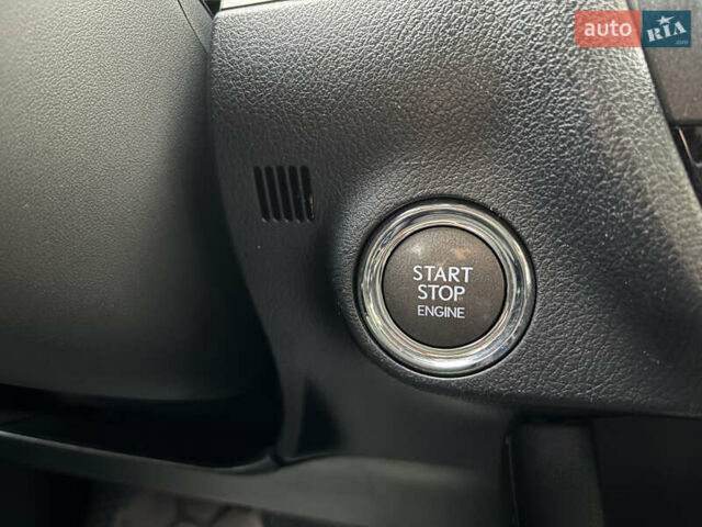 Синий Лексус РХ, объемом двигателя 2 л и пробегом 72 тыс. км за 33900 $, фото 42 на Automoto.ua