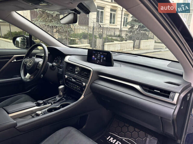 Синий Лексус РХ, объемом двигателя 2 л и пробегом 72 тыс. км за 33900 $, фото 46 на Automoto.ua