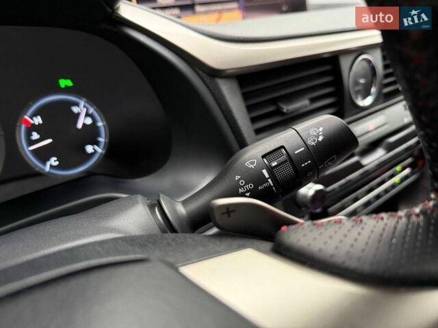 Синій Лексус РХ, об'ємом двигуна 3.46 л та пробігом 180 тис. км за 36990 $, фото 17 на Automoto.ua