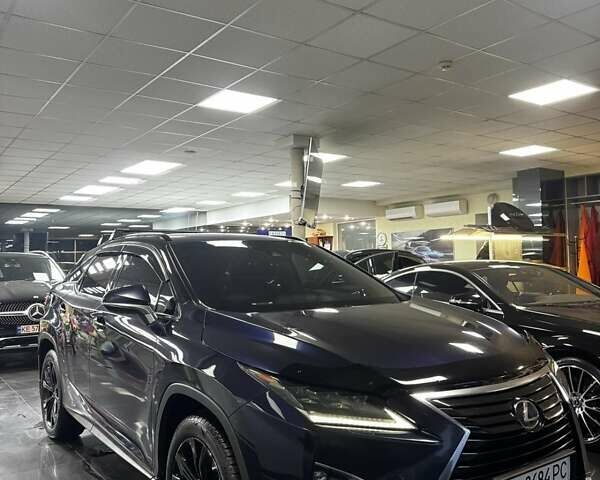 Синий Лексус РХ, объемом двигателя 2 л и пробегом 129 тыс. км за 35000 $, фото 10 на Automoto.ua