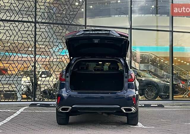 Синий Лексус РХ, объемом двигателя 2 л и пробегом 130 тыс. км за 1470000 $, фото 9 на Automoto.ua