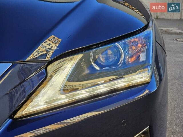 Лексус РХ 2019 в Киеве на Automoto.ua Синий Лексус РХ, объемом двигателя 3.46 л и пробегом 83 тыс. км за 42500 $, фото 12 на Automoto.ua
