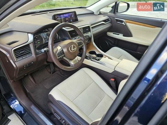 Лексус РХ 2019 в Киеве на Automoto.ua Синий Лексус РХ, объемом двигателя 3.46 л и пробегом 83 тыс. км за 42500 $, фото 27 на Automoto.ua