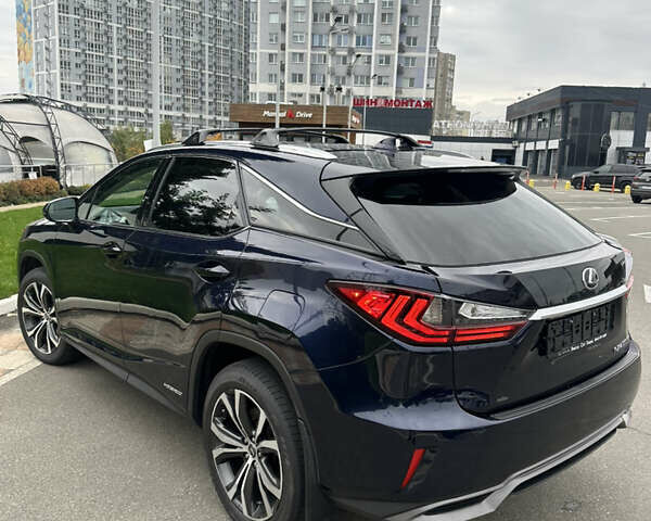 Лексус РХ 2019 в Киеве на Automoto.ua Синий Лексус РХ, объемом двигателя 3.5 л и пробегом 115 тыс. км за 49400 $, фото 7 на Automoto.ua