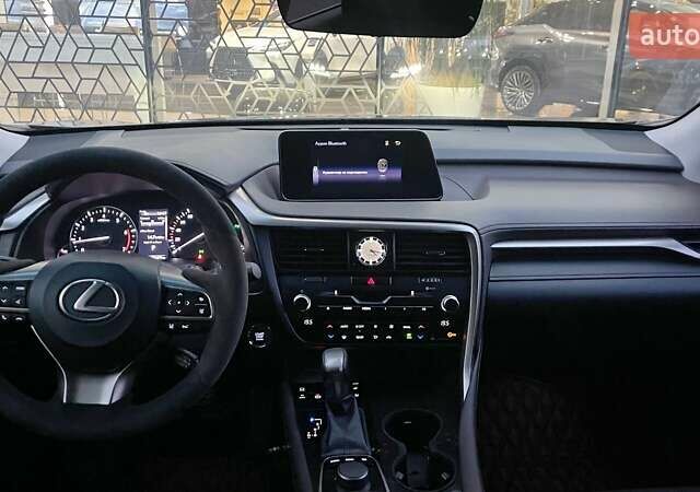 Синий Лексус РХ, объемом двигателя 2 л и пробегом 130 тыс. км за 1470000 $, фото 7 на Automoto.ua