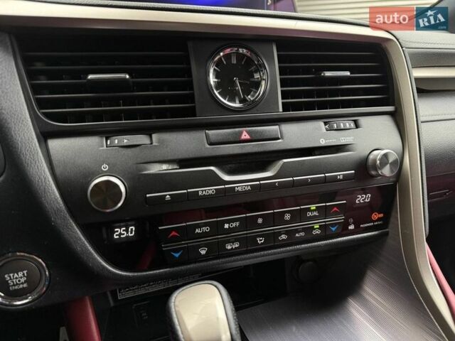 Синій Лексус РХ, об'ємом двигуна 3.46 л та пробігом 180 тис. км за 36990 $, фото 20 на Automoto.ua