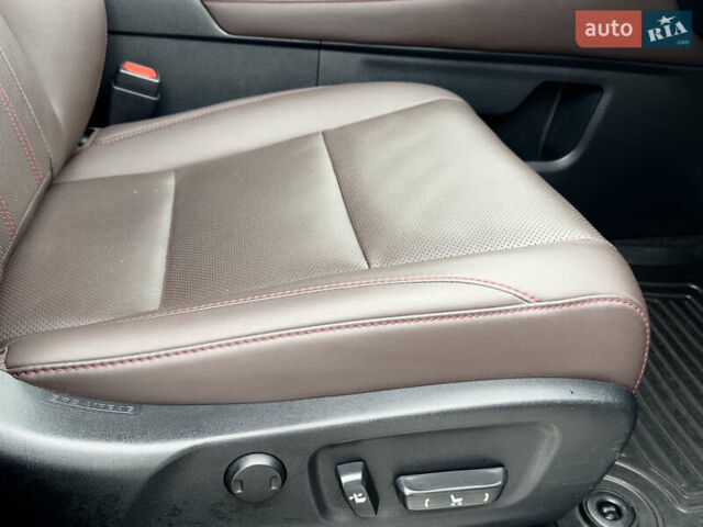 Синій Лексус РХ, об'ємом двигуна 2 л та пробігом 82 тис. км за 44900 $, фото 49 на Automoto.ua