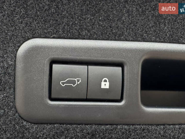 Лексус РХ 2021 в Ивано-Франковске на Automoto.ua Синий Лексус РХ, объемом двигателя 2 л и пробегом 16 тыс. км за 46500 $, фото 27 на Automoto.ua