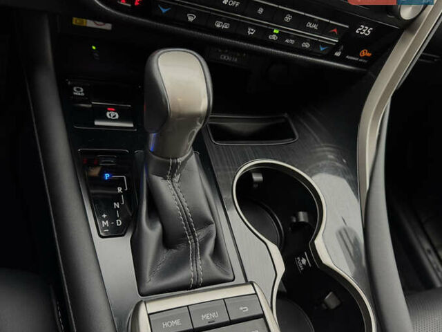 Лексус РХ 2021 в Ивано-Франковске на Automoto.ua Синий Лексус РХ, объемом двигателя 2 л и пробегом 16 тыс. км за 46500 $, фото 40 на Automoto.ua