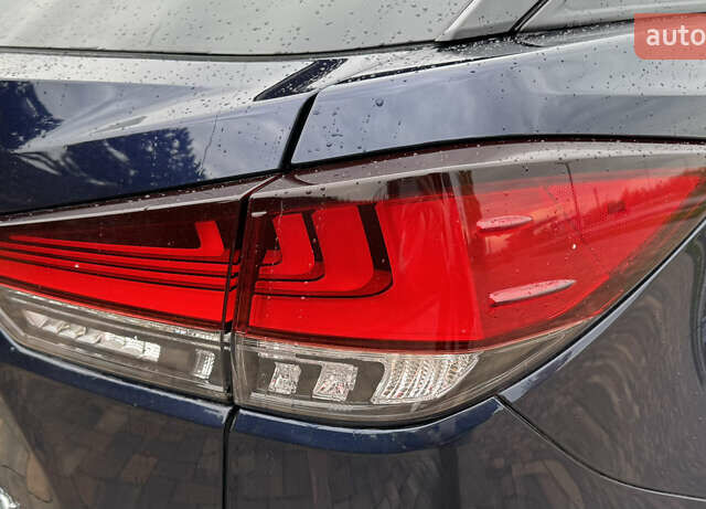 Лексус РХ 2021 в Ивано-Франковске на Automoto.ua Синий Лексус РХ, объемом двигателя 2 л и пробегом 16 тыс. км за 46500 $, фото 12 на Automoto.ua