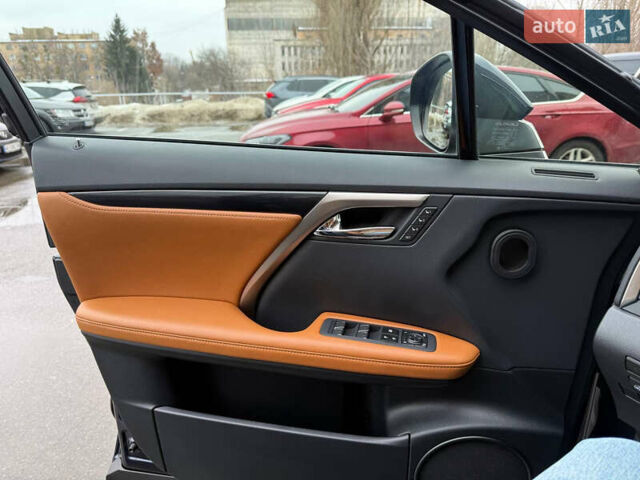 Синій Лексус РХ, об'ємом двигуна 2 л та пробігом 7 тис. км за 53000 $, фото 21 на Automoto.ua