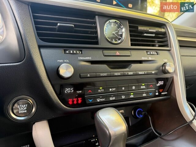 Синій Лексус РХ, об'ємом двигуна 3.46 л та пробігом 21 тис. км за 36800 $, фото 33 на Automoto.ua