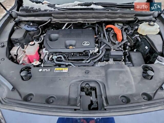 Синій Лексус РХ, об'ємом двигуна 2.5 л та пробігом 33 тис. км за 18000 $, фото 11 на Automoto.ua