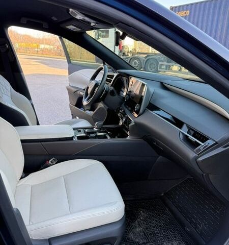 Синій Лексус РХ, об'ємом двигуна 2.4 л та пробігом 8 тис. км за 57000 $, фото 29 на Automoto.ua