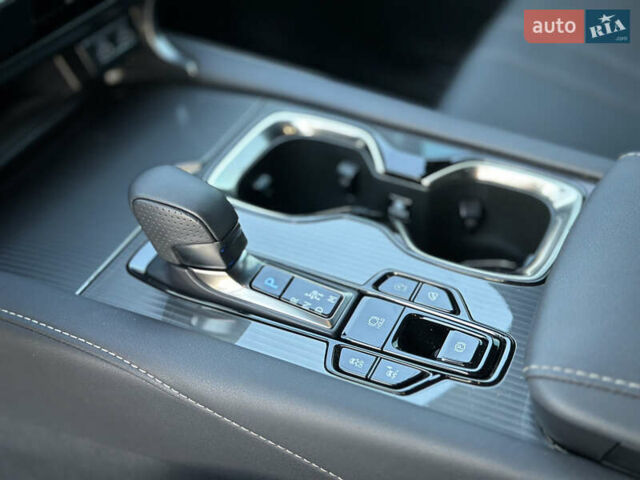 Синий Лексус РХ, объемом двигателя 2.39 л и пробегом 3 тыс. км за 60999 $, фото 17 на Automoto.ua
