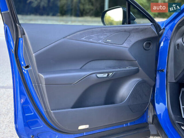 Синий Лексус РХ, объемом двигателя 2.39 л и пробегом 3 тыс. км за 60999 $, фото 12 на Automoto.ua