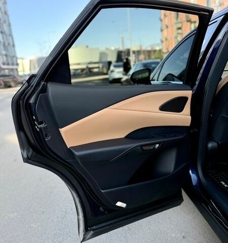 Синій Лексус РХ, об'ємом двигуна 2.49 л та пробігом 24 тис. км за 64500 $, фото 18 на Automoto.ua