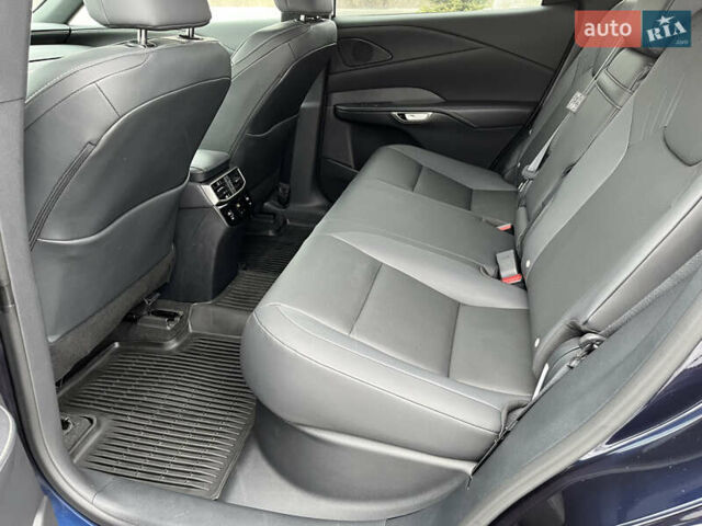 Синій Лексус РХ, об'ємом двигуна 2.39 л та пробігом 7 тис. км за 59900 $, фото 11 на Automoto.ua