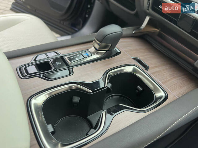 Синий Лексус РХ, объемом двигателя 2.5 л и пробегом 1 тыс. км за 75999 $, фото 37 на Automoto.ua