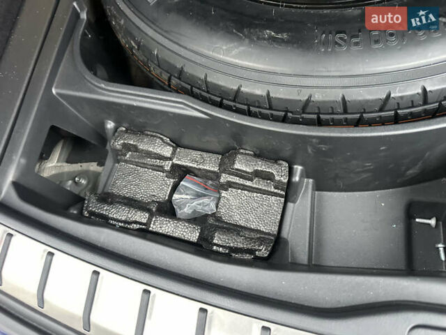 Синий Лексус РХ, объемом двигателя 2.5 л и пробегом 1 тыс. км за 75999 $, фото 26 на Automoto.ua