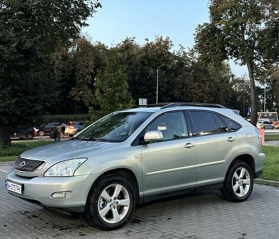 Зелений Лексус РХ, об'ємом двигуна 3.5 л та пробігом 274 тис. км за 10200 $, фото 5 на Automoto.ua