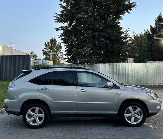 Зелений Лексус РХ, об'ємом двигуна 3.5 л та пробігом 274 тис. км за 10200 $, фото 3 на Automoto.ua