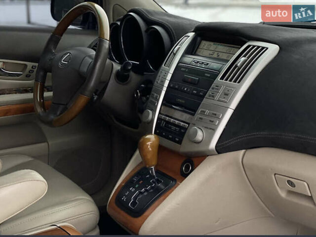 Зеленый Лексус РХ, объемом двигателя 3.31 л и пробегом 330 тыс. км за 7500 $, фото 26 на Automoto.ua