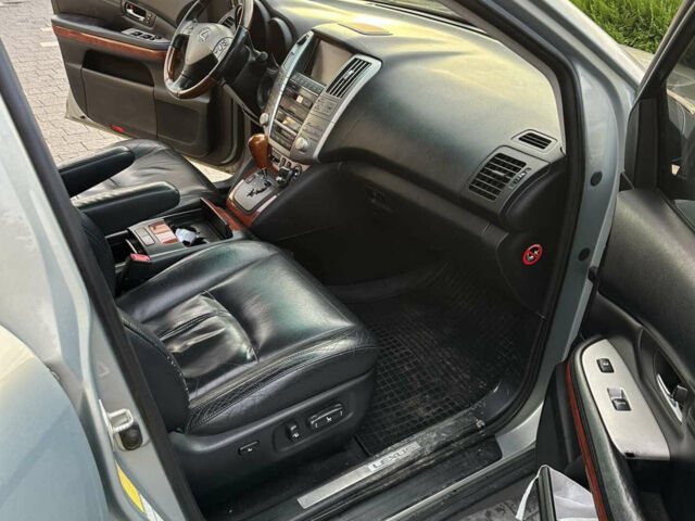 Зелений Лексус РХ, об'ємом двигуна 3 л та пробігом 250 тис. км за 9000 $, фото 9 на Automoto.ua